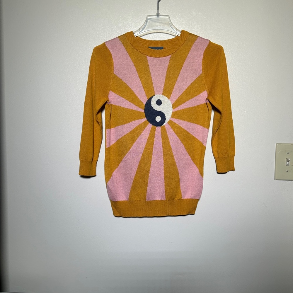 Modcloth Yin Yang Sunburst Sweater - Pink and Orange